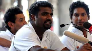 Defending is attacking in T20s: Muttiah Muralitharan's tip to spinners before World Cup