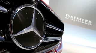 More pain for German car industry as Daimler axes 10,000 jobs