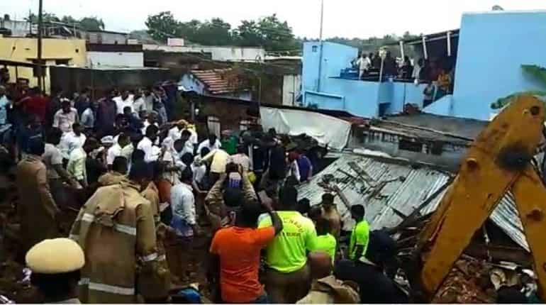 Tamil Nadu: 15 dead as wall caves in at Mettupalayam due to heavy rains Tamil Nadu: 15 dead as wall caves in at Mettupalayam due to heavy rains