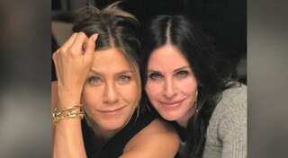 'Godmother' Jennifer Aniston's comment on Courteney Cox's photo with daughter will make your day