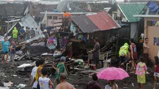 One killed, over two lakh evacuated as Typhoon Kammuri pounds Philippines, closes Manila airport