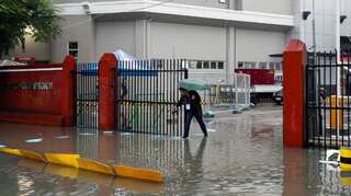 Philippines: Typhoon Kammuri kills ten