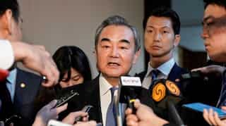 Top Chinese diplomat visits South Korea to improve relations after four-year gap
