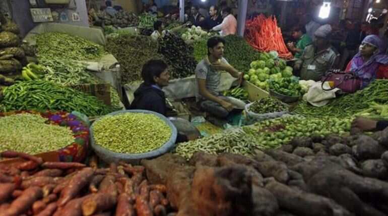 Consumer inflation hits 9-year-high in Pakistan
