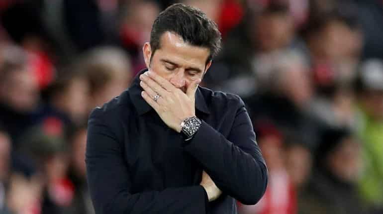 Football: Everton sack manager Silva after Merseyside derby humbling Football: Everton sack manager Silva after Merseyside derby humbling