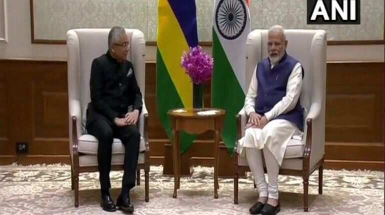 PM Modi meets Mauritius counterpart Pravind Jugnauth
