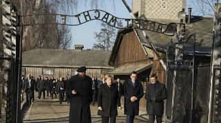 Angela Merkel visits Auschwitz for first time