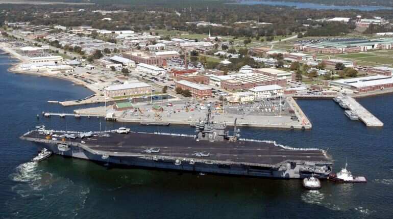 Shooter at Florida's US naval base shot dead; two killed: Officials Shooter at Florida's US naval base shot dead; two killed: Officials
