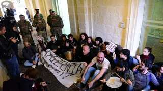 Malta protesters block entry to prime minister's office