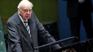 Former Federal Reserve Chief Paul Volcker dead at 92