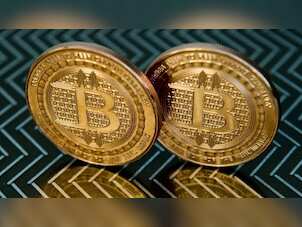 Bitcoin breaches $17,500 dollars in risk-on market