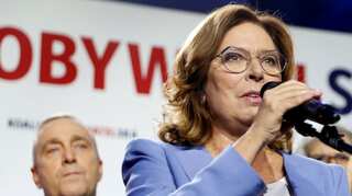 Poland's main opposition picks moderate veteran for presidential vote