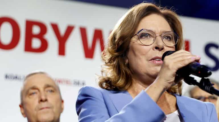 Poland's main opposition picks moderate veteran for presidential vote
