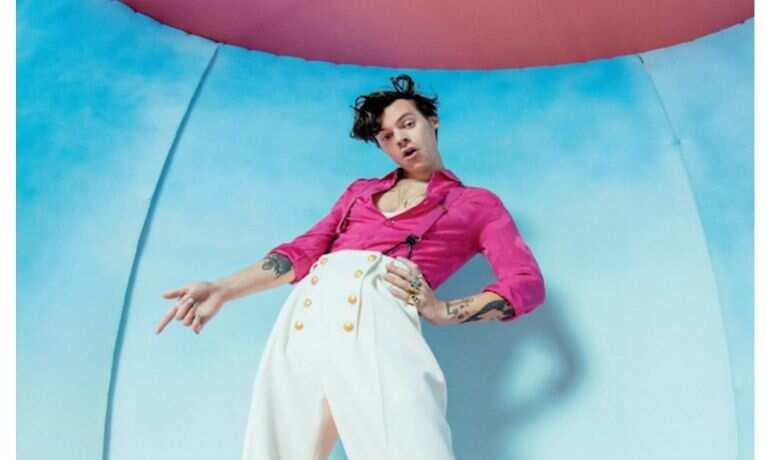 Harry Styles' second solo album 'Fine Line' out now