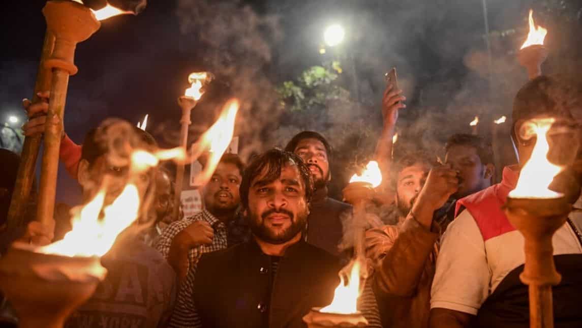 Police releases detained after overnight student protests