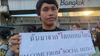 From tweet to street: New generation joins Thai protest