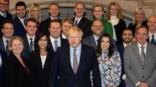 Boris Johnson uses threat of Brexit cliff edge to demand European Union trade deal by end of 2020