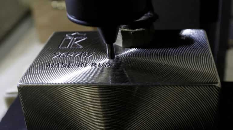 Deficit-hit palladium takes aim at $2,000 ceiling in record run