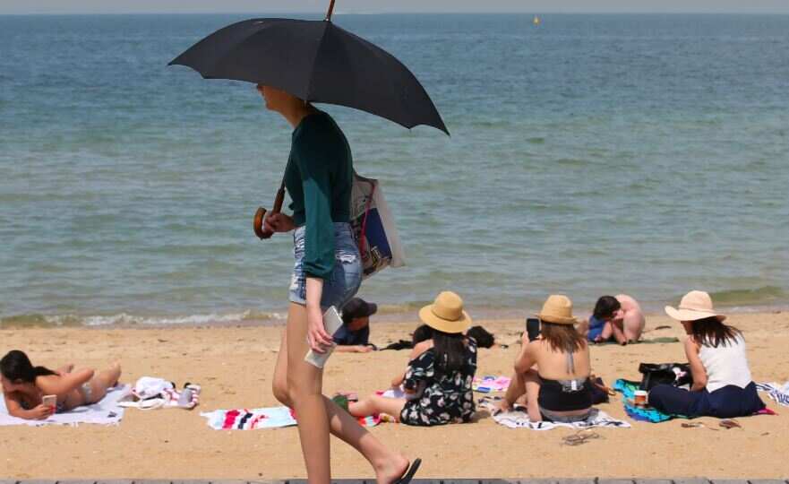 As Australia records hottest day, Southern town expected to near 50 degrees 