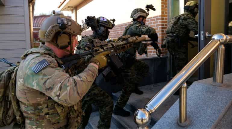 South Korea, US commandos practice raiding enemy facility as North Korea tensions rise South Korea, US commandos practice raiding enemy facility as North Korea tensions rise
