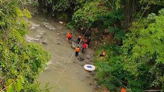 Death toll in Indonesia bus plunge rises to 35 as more victims found