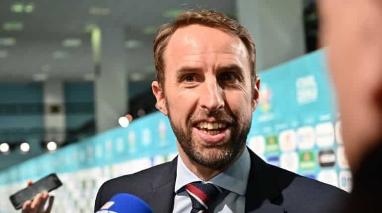 Football: England chief Southgate 'disappointed' not to be linked with EPL clubs Football: England chief Southgate 'disappointed' not to be linked with EPL clubs