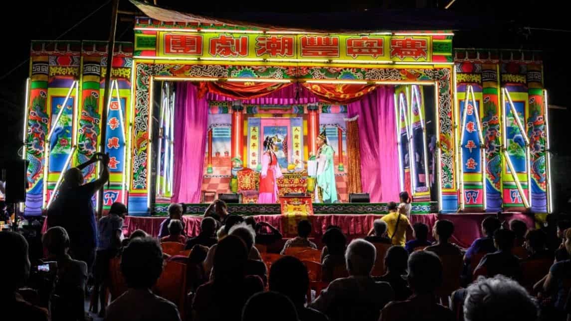 Sharp drop in audience and performances