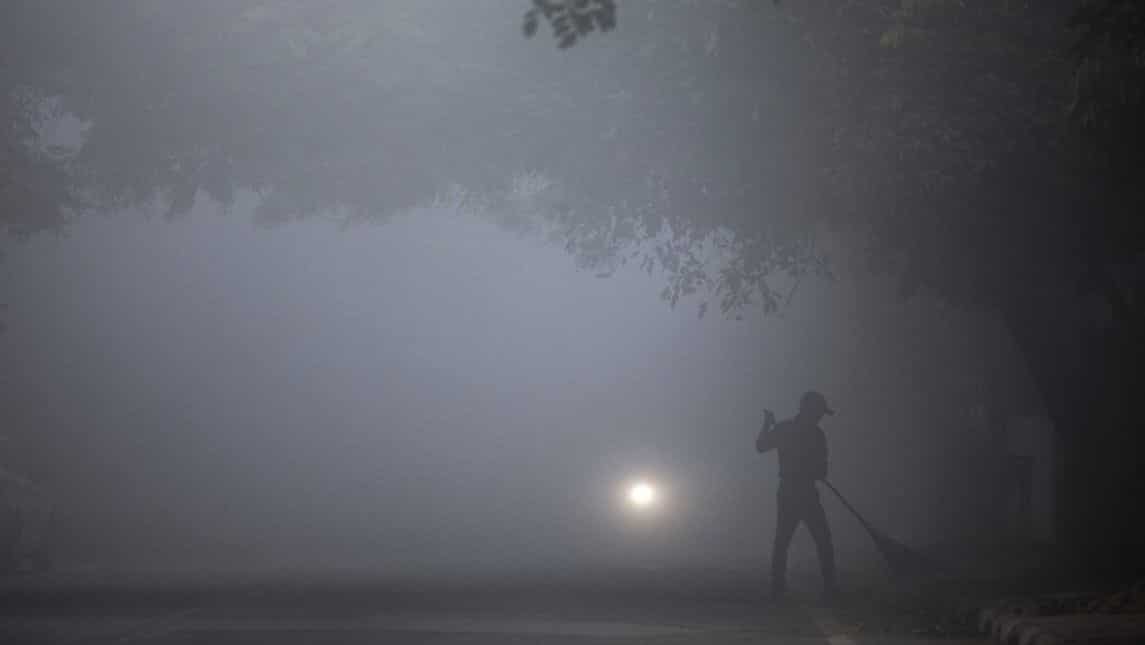 Six dead in car accident due to low visibility
