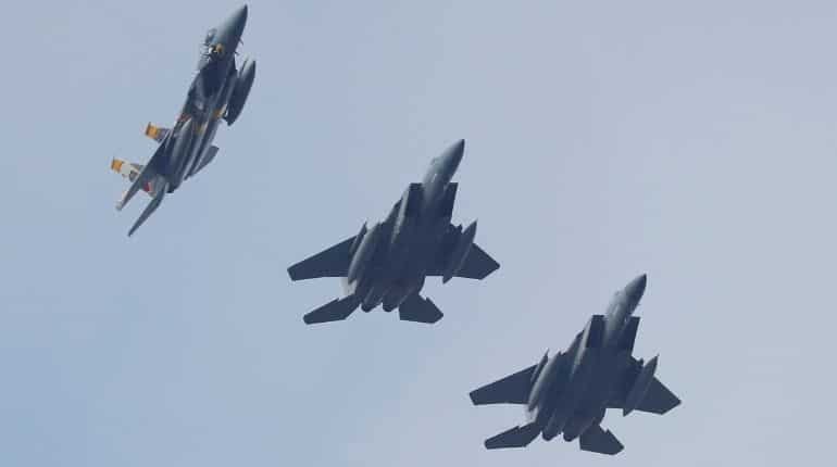 US airstrikes kill 25 pro-Iran militia fighters in Iraq and Syria, triggering anger US airstrikes kill 25 pro-Iran militia fighters in Iraq and Syria, triggering anger