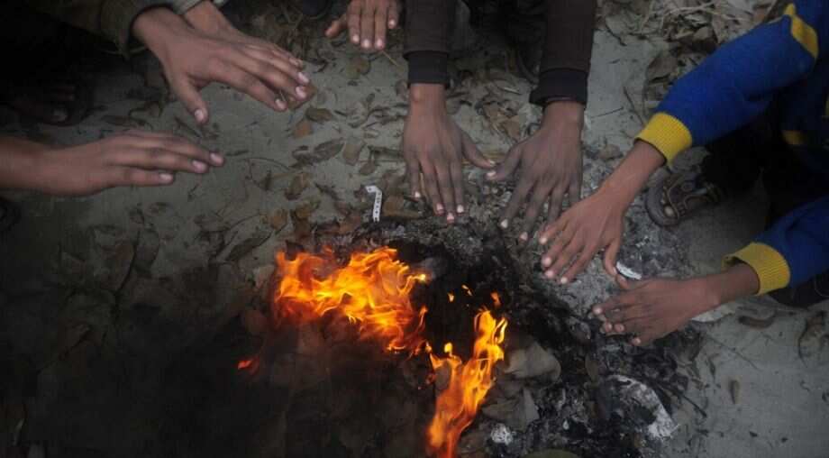 Cold wave continues to shiver Bangladesh; several flights delayed; diverted