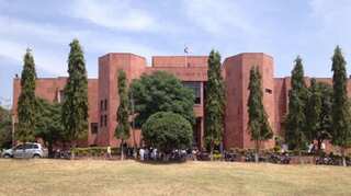Jammu and Kashmir High Court drops advertisement on jobs for outsiders after outcry