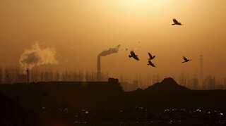 China: Top steel city Tangshan issues 'Orange smog' alert