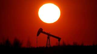 Oil starts new year higher on trade optimism, Middle East in 'supply' tensions