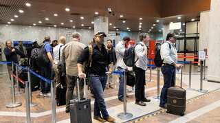 US oil workers leave Iraq after air strike on Iranian leader Qassem Soleimani