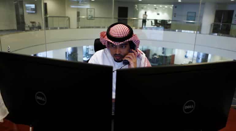 Gulf markets plunge on US-Iran tensions, Kuwait lead fall