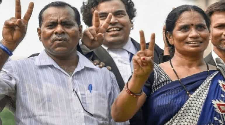 It's a day for all the women of this country, says Nirbhaya's father after convicts hanged in Delhi