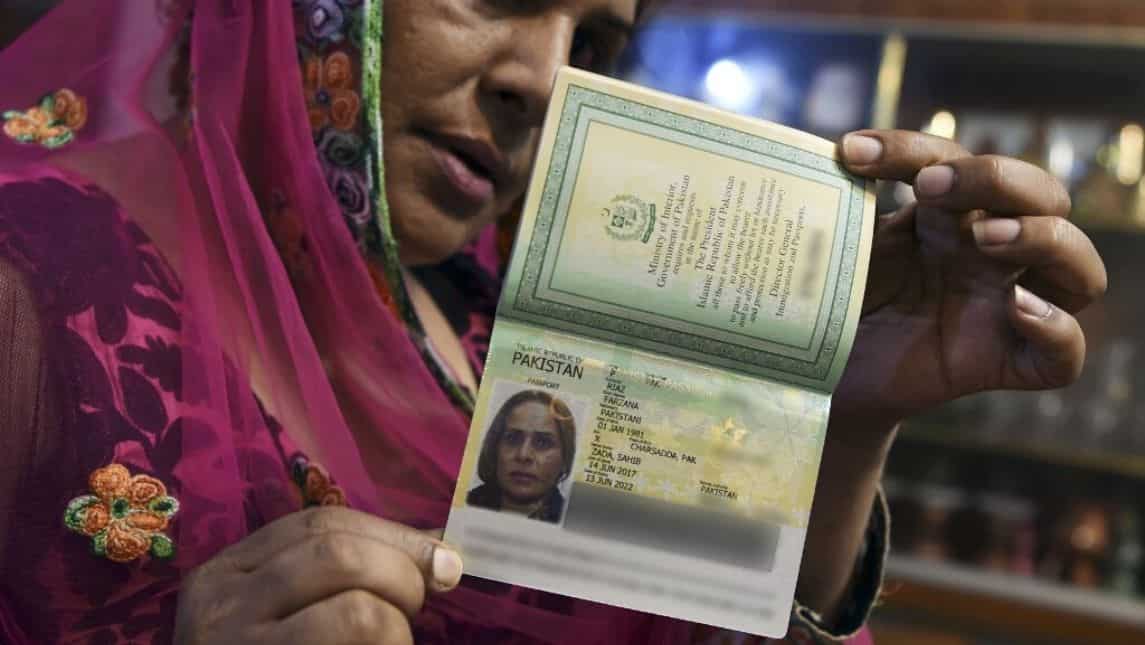 Pakistan passport slips further in ranking, becomes fourth-worst for overseas travel Pakistan passport slips further in ranking, becomes fourth-worst for overseas travel