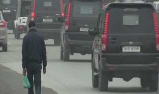 Delegation of foreign envoys arrive in Srinagar; briefed by Army on security situation