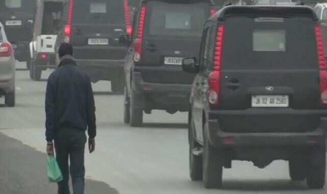 Delegation of foreign envoys arrive in Srinagar; briefed by Army on security situation