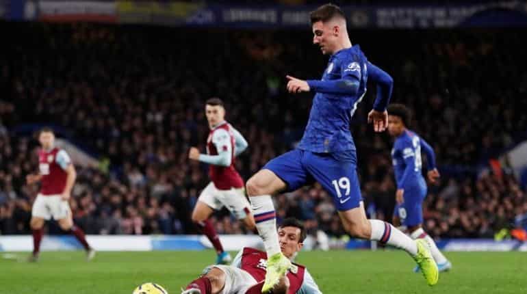English Premier League: Chelsea re-discover home form to put three past Burnley English Premier League: Chelsea re-discover home form to put three past Burnley