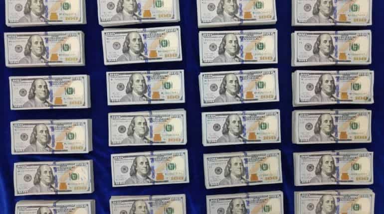 Customs seize 2.32 lakh US dollars worth Rs.1.64Cr at Chennai Airport; 3 arrested