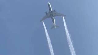 Watch: Plane dumps fuel over school kids in during emergency landing