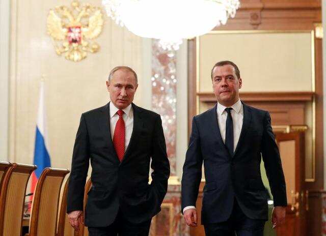Russian PM and government resign after Putin calls for constitution changes
