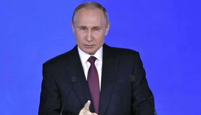 Russia: President Putin aims to tackle fall in birth rate