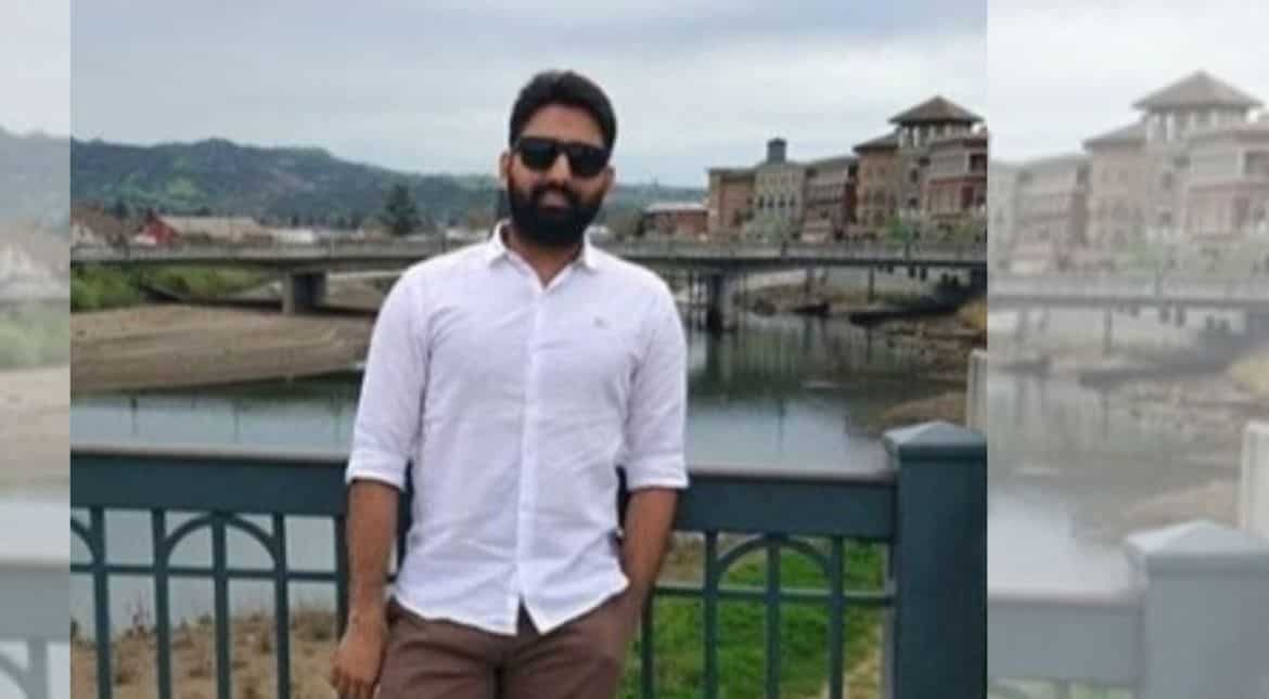 Bhanu Pratap Singh, 'Bhoot - Part One: The Haunted Ship'