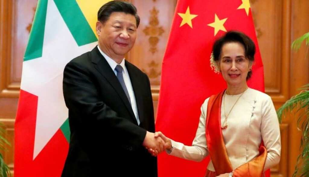Myanmar State Counselor & China's Jinping held official talks