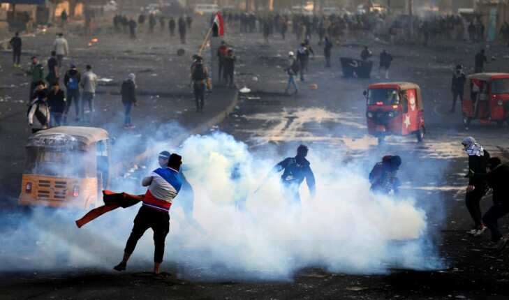 4 people including two policemen killed as protests erupt in Iraq