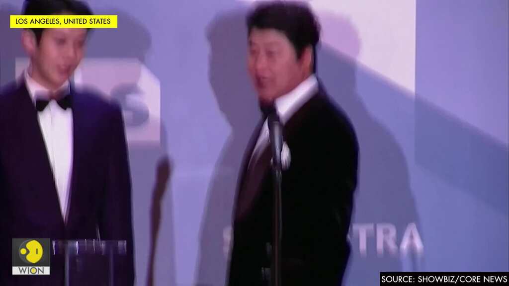 "The momentum is building," "Parasite" director Bong Joon Ho says after SAG win