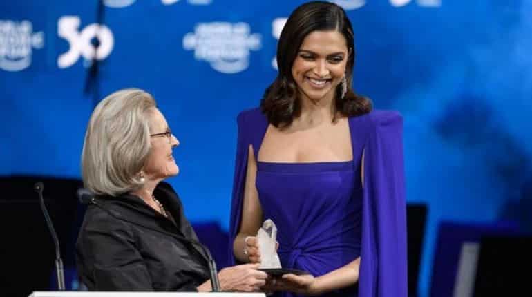 Deepika Padukone receives Crystal award at Davos, says depression is common yet serious illness Deepika Padukone receives Crystal award at Davos, says depression is common yet serious illness