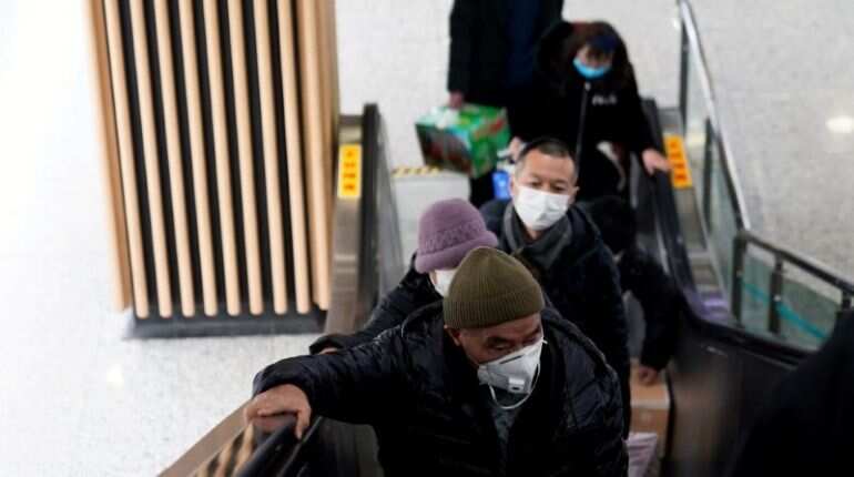 More vegetables, doctor's visits for Shanghai elderly looking to beat virus